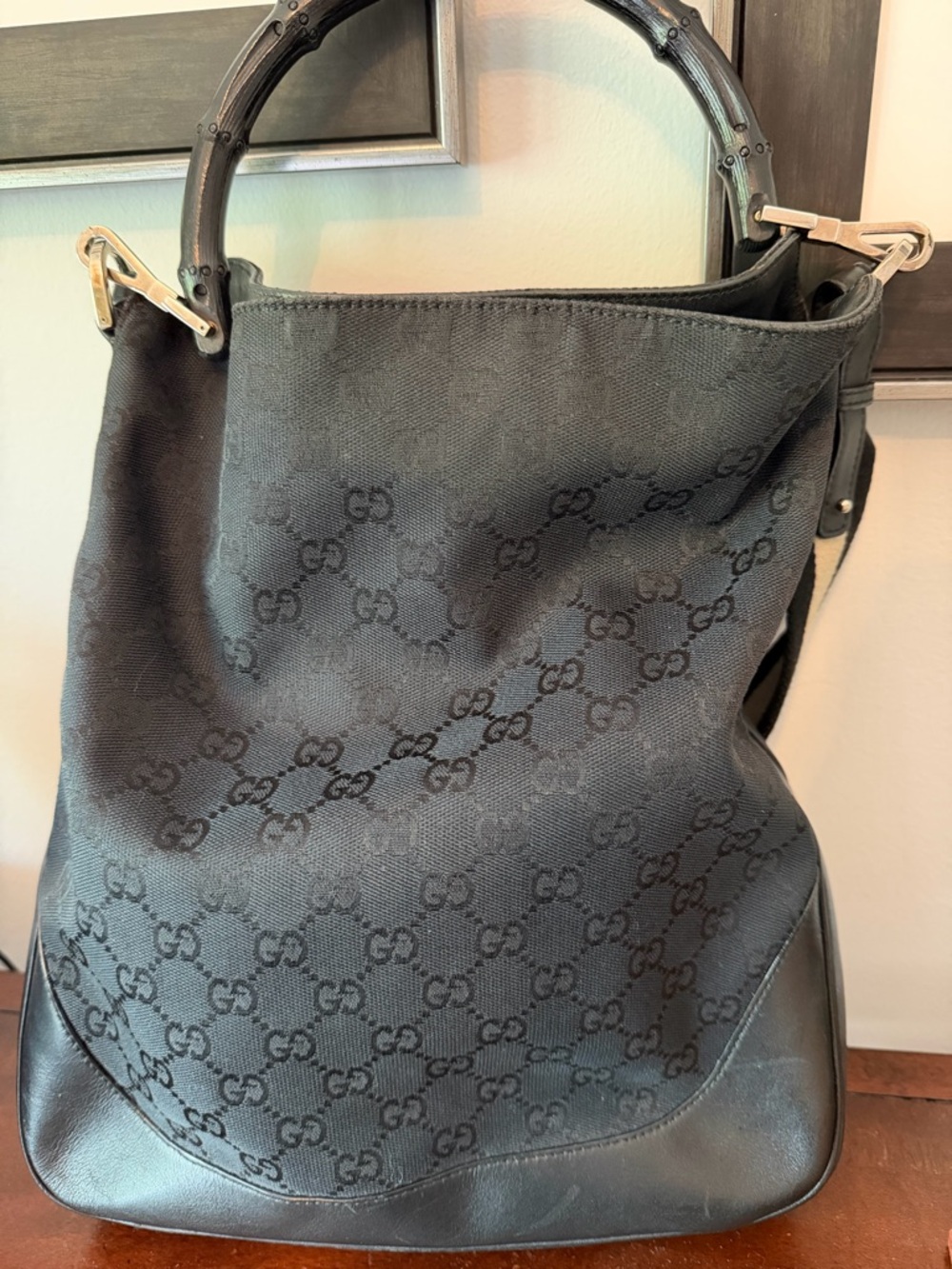 Gucci Black Monogram Hobo Shoulder Bag - Picture 6 of 7